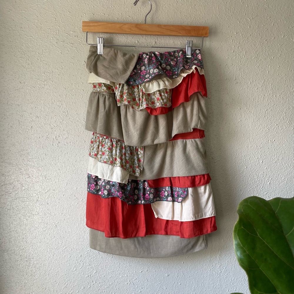 Humming Boho Ruffled Strapless Mini Dress - Green Red Floral Small